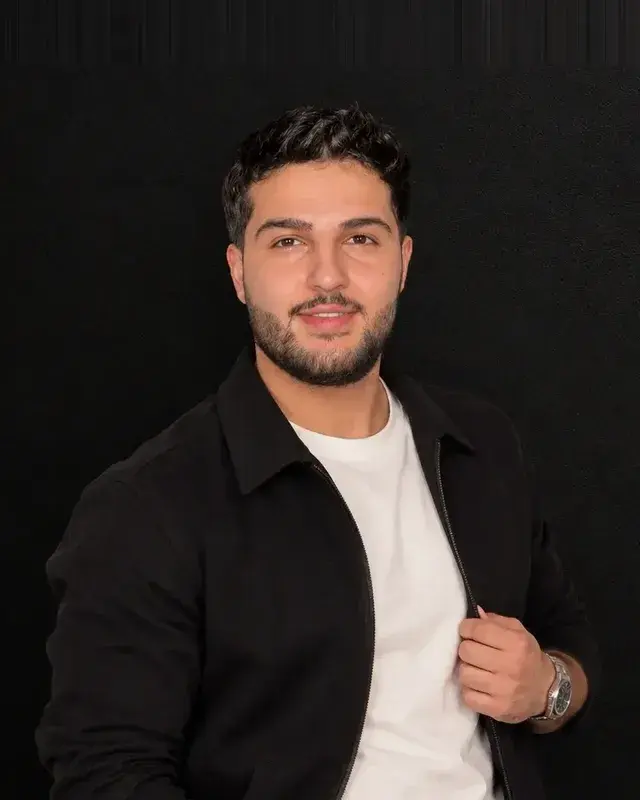 يونس — مطوّر ويب